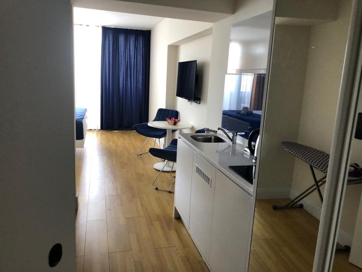 Orbi City Superhost Батуми Екстериор снимка