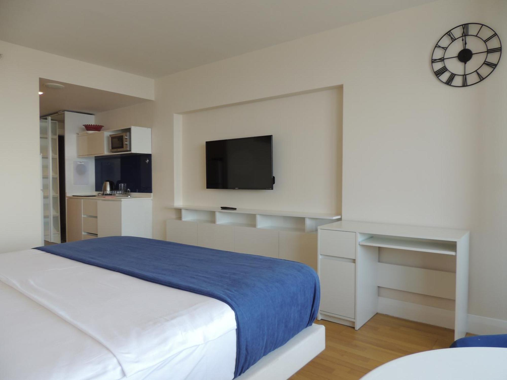 Orbi City Superhost Батуми Екстериор снимка