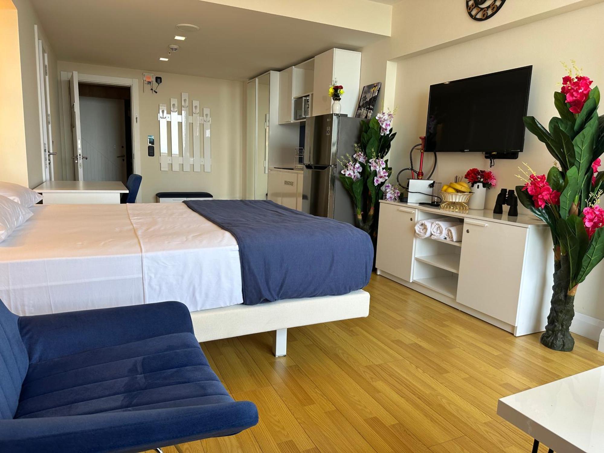 Orbi City Superhost Батуми Екстериор снимка